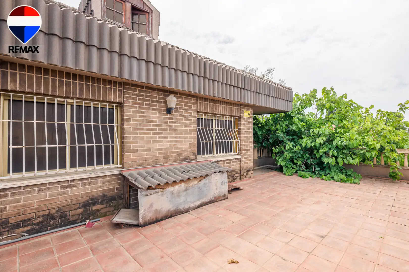 Terrassa de Casa o xalet en venda en Sant Joan d'Alacant amb Aire condicionat, Jardí privat i Terrassa