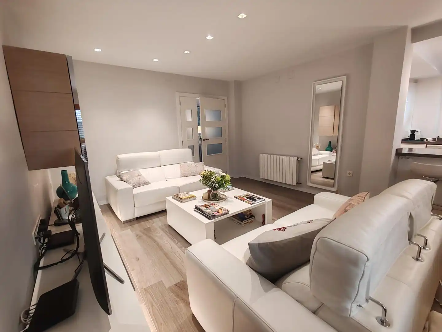 Living room of Detached homes for sale in Sagunto / Sagunt  with Air Conditioner, Heating and Parquet flooring