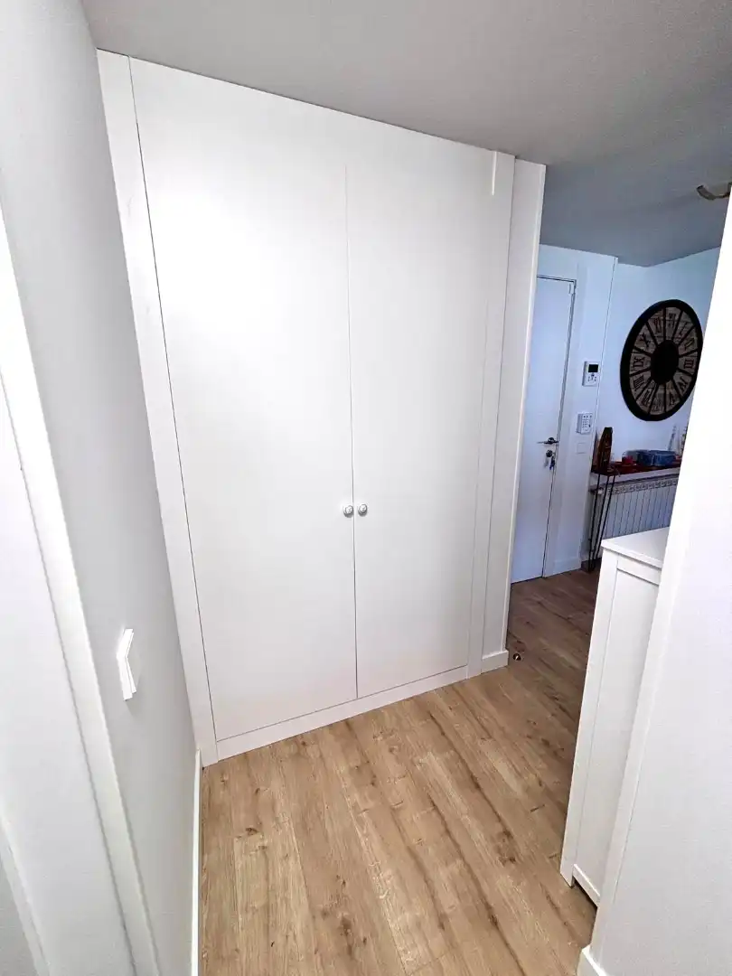 Bedroom of Flat for sale in Gijón   with Heating, Private garden and Parquet flooring
