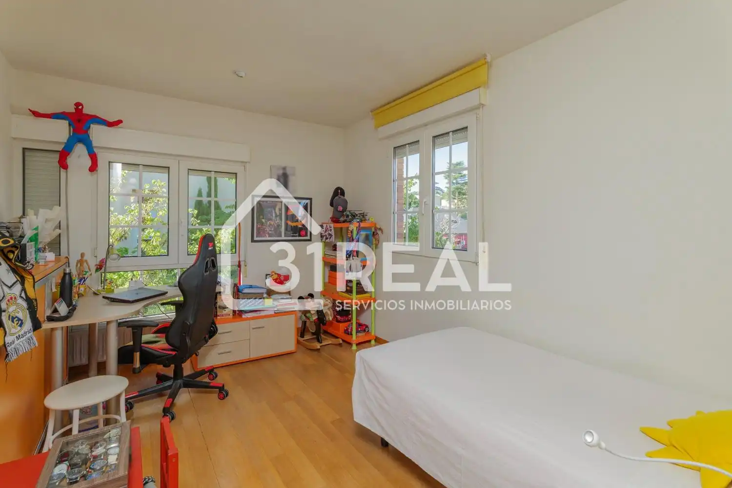 Habitación de Casa o chalet en venta en Madrid con Aire acondicionado, Calefacción y Jardín privado