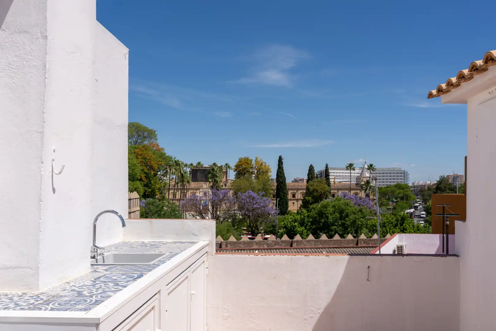 Garden of Flat for sale in Sevilla  with Air Conditioner, Heating and Parquet flooring