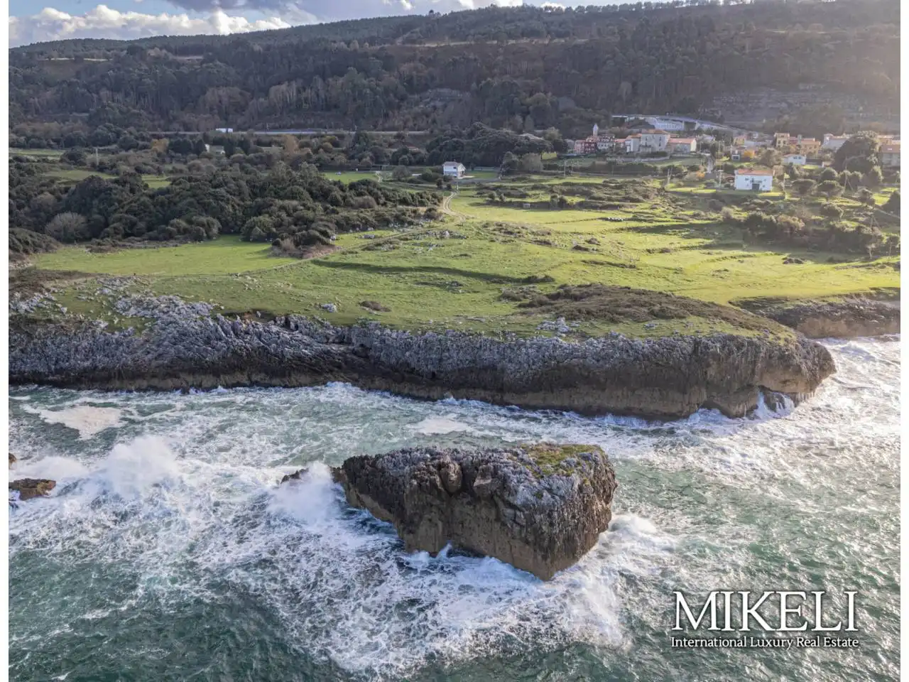 Houses for sale in Llanes  with Heating, Private garden and Terrace