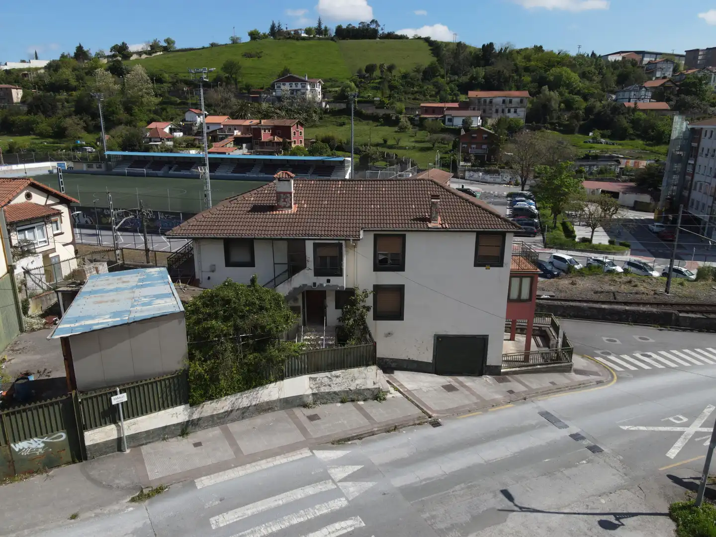 Vista exterior de Casa o xalet en venda en Ortuella amb Jardí privat i Terrassa
