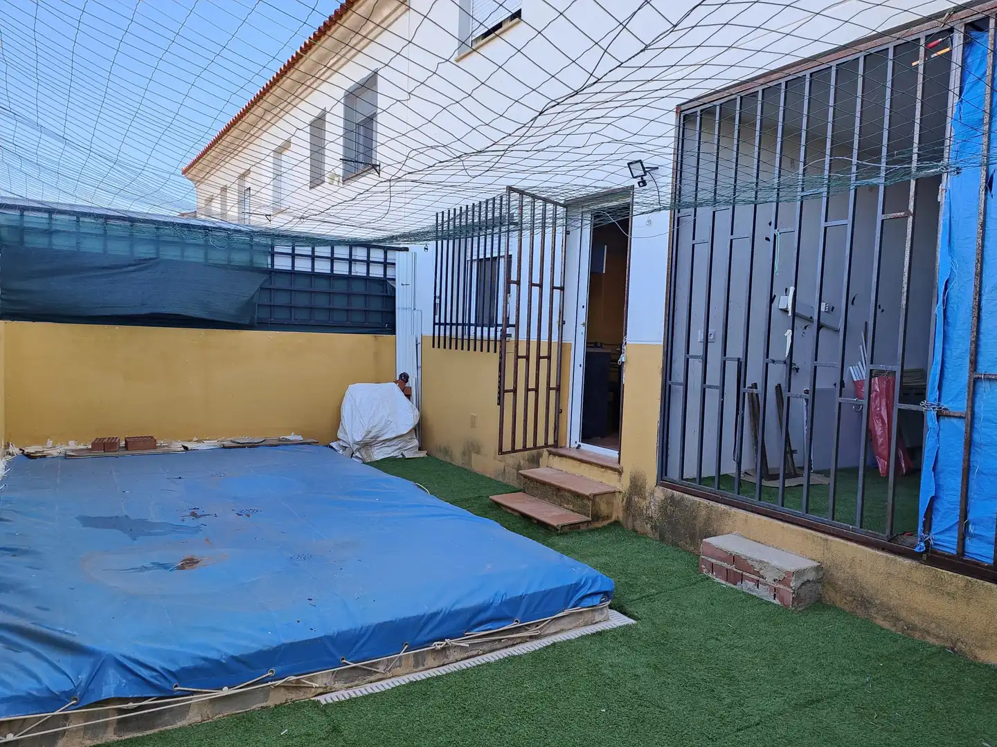 Jardín de Casa adosada en venta en Cabezamesada con Calefacción, Parquet y Piscina