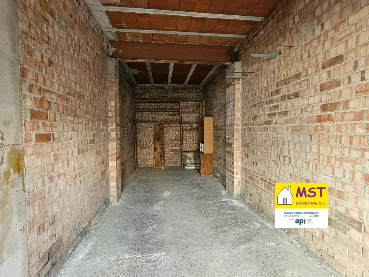 Wohnung zum Verkauf in Navàs mit Klimaanlage, Heizung und Balkon