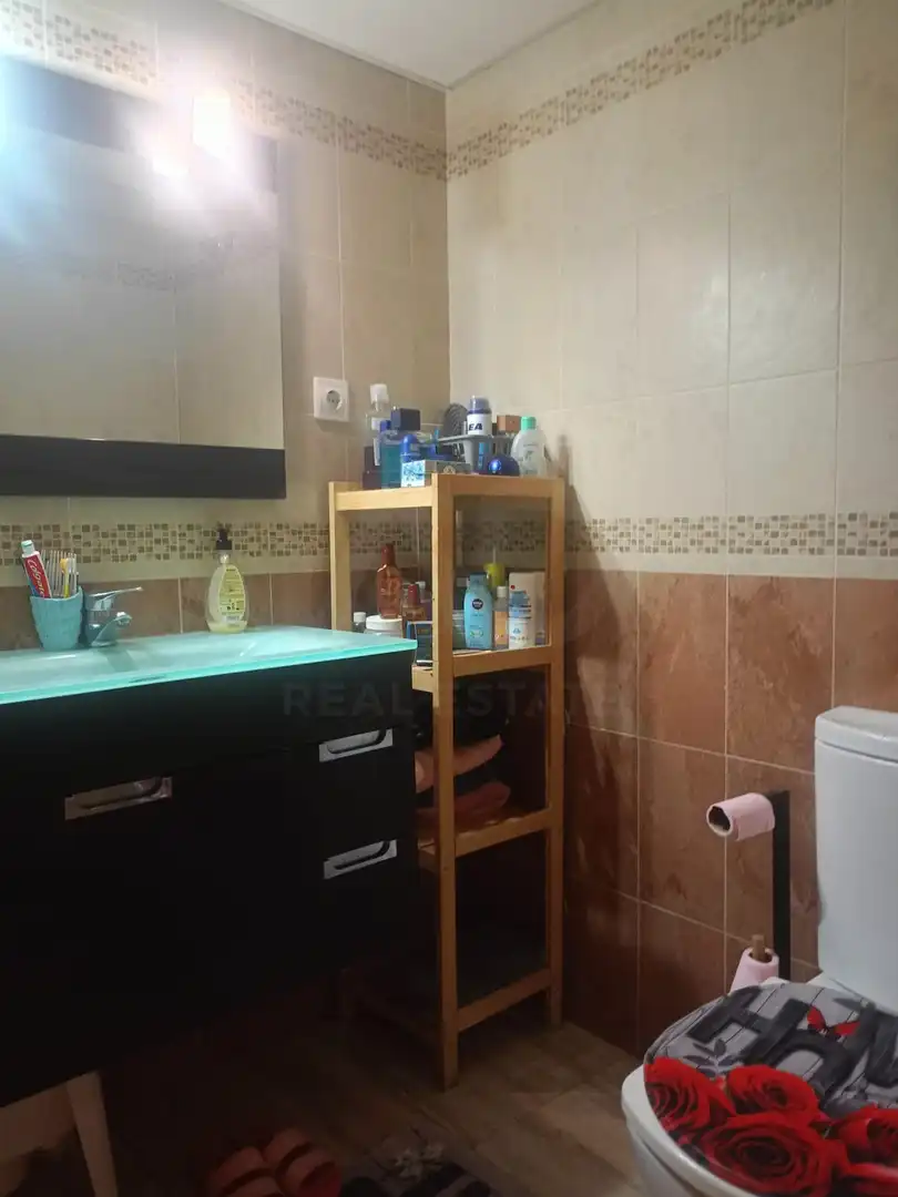 Baño de Piso en venta en Lorca con Calefacción y Piscina