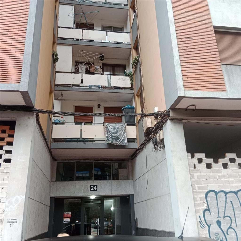 Vista exterior de Pis en venda en Ermua