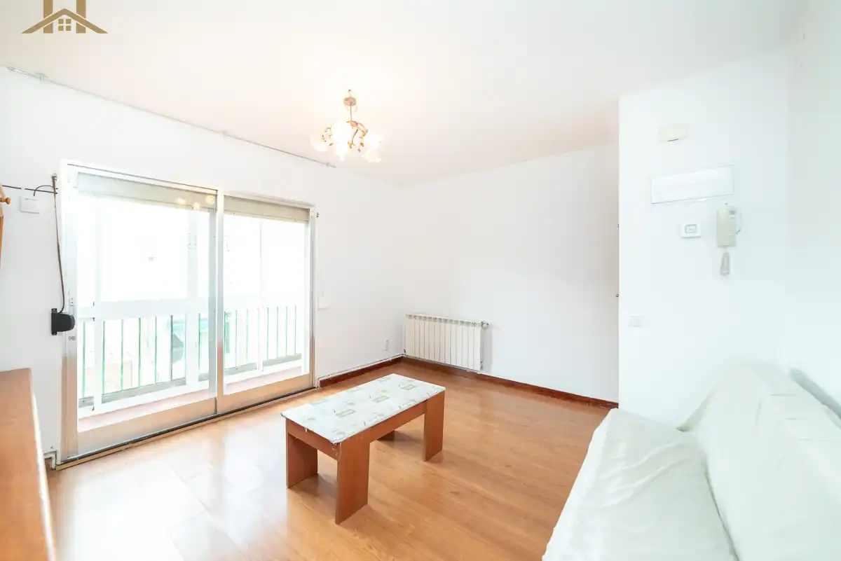 Living room of Flat for sale in Leganés  with Air Conditioner, Heating and Terrace