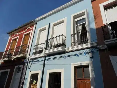 Vista exterior de Àtic en venda en Alicante / Alacant amb Aire condicionat, Terrassa i Balcó