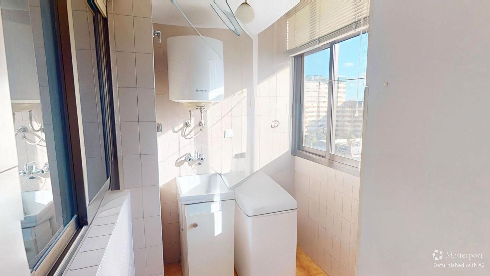 Bathroom of Flat for sale in Alicante / Alacant  with Storage room and Balcony