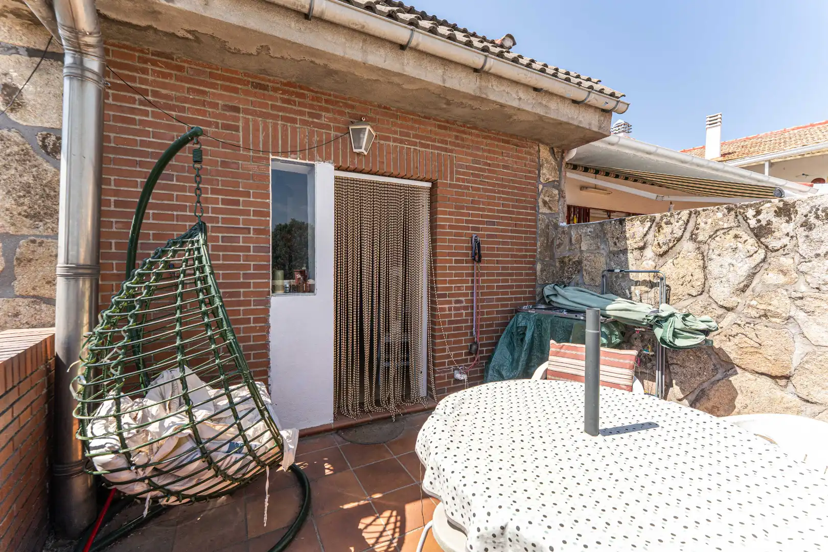 Terrassa de Casa o xalet en venda en Collado Villalba amb Calefacció, Jardí privat i Terrassa