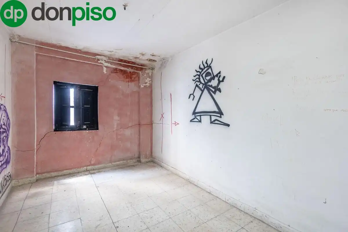 Houses for sale in Granada  with Terrace and Balcony
