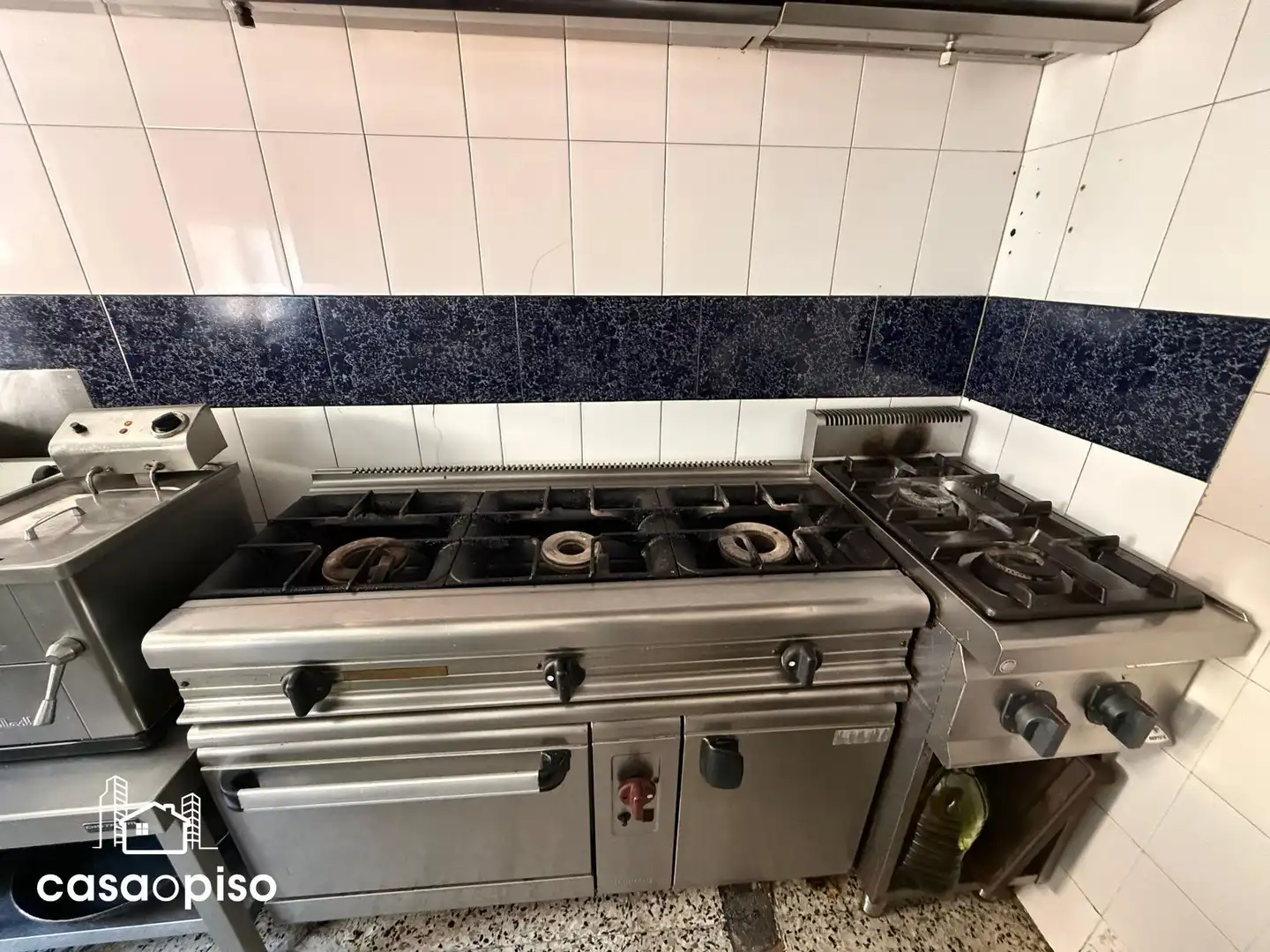 Cocina de Casa adosada en venta en Terrassa con Aire acondicionado, Calefacción y Trastero