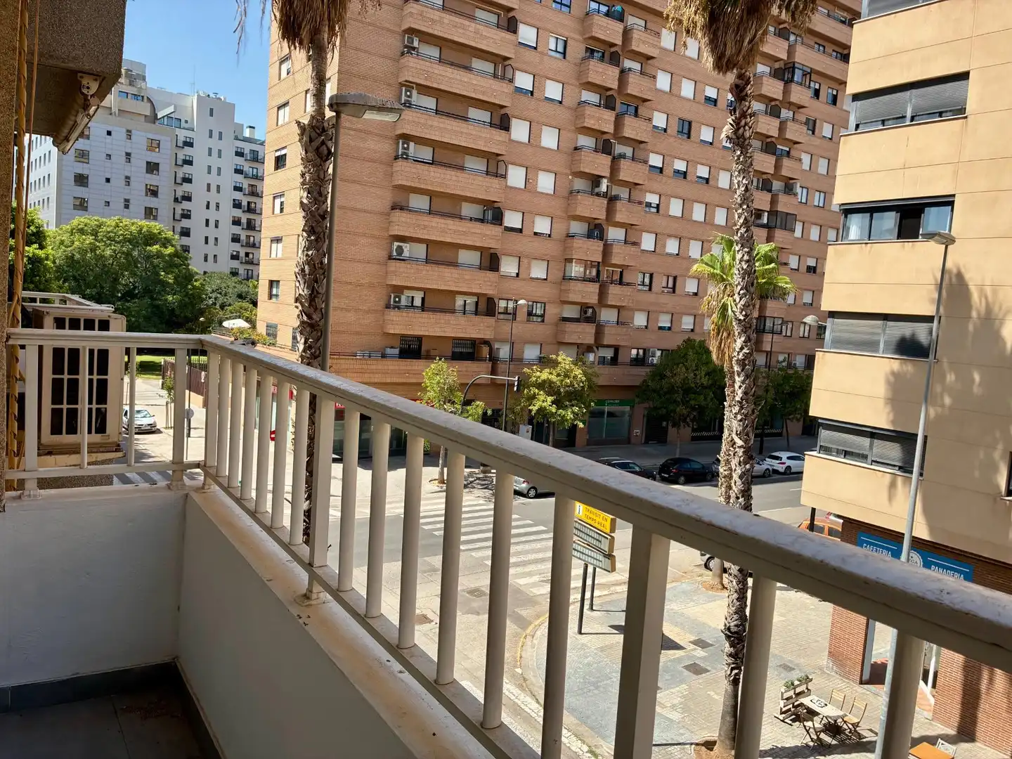 Flat for rent in Avenida BALEARES, La Creu del Grau