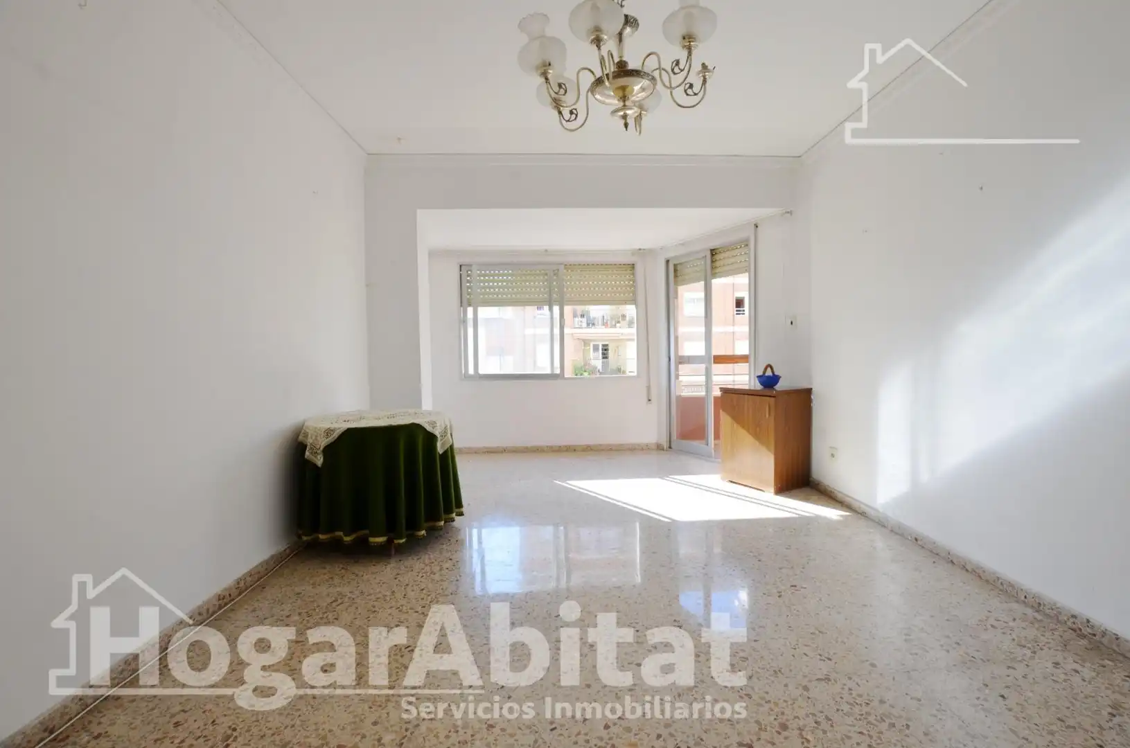 Wohnzimmer von Wohnung zum Verkauf in Gandia mit Balkon