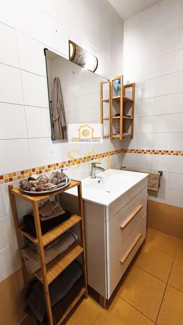 Flat for sale in Calle Castiello 11, 11, Valverde de la Virgen