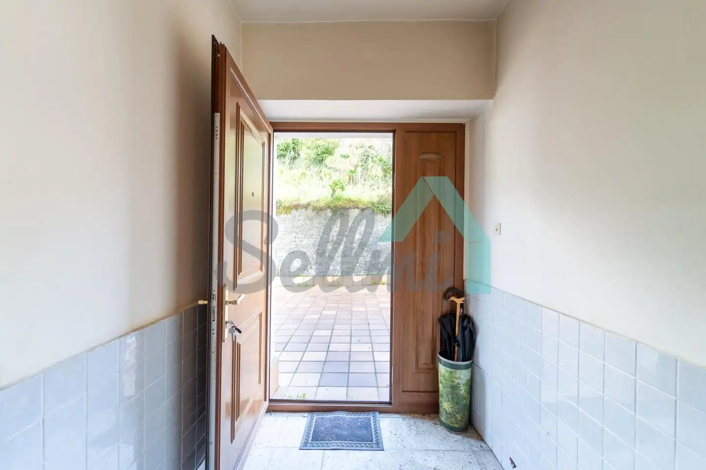 Casa adosada en venda en Cangas del Narcea amb Calefacció, Jardí privat i Terrassa
