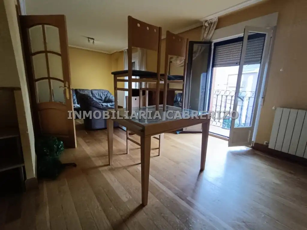 Habitación de Casa o chalet en venta en Ribafrecha con Calefacción, Parquet y Terraza