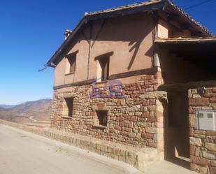 Exterior view of House or chalet for sale in Valdemeca