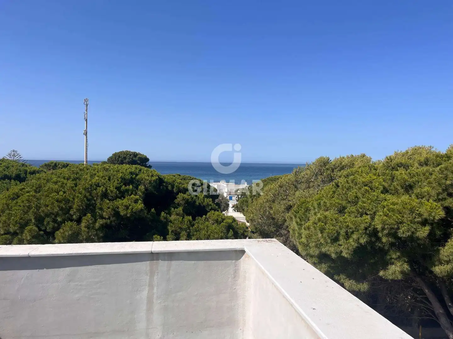 Vista exterior de Dúplex en venta en Barbate con Jardín privado, Piscina y Balcón