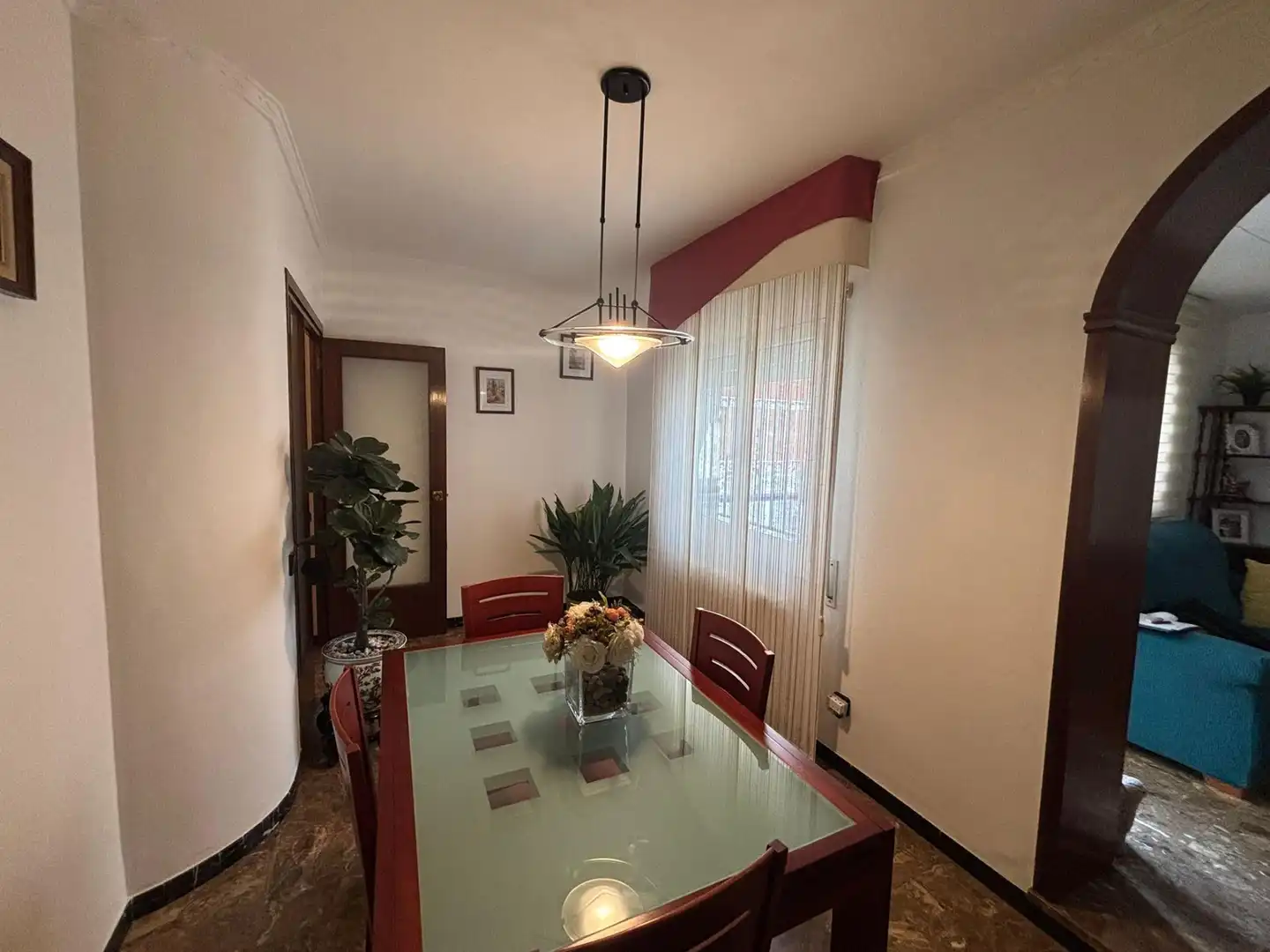 Menjador de Casa o xalet en venda en Sabadell amb Calefacció, Terrassa i Balcó