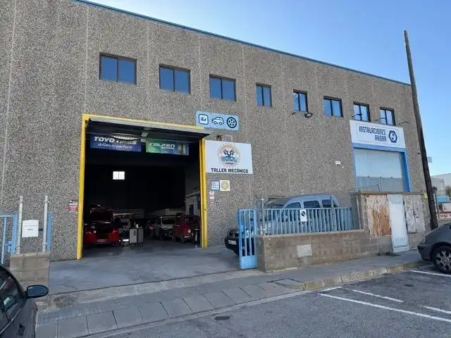 Nave industrial en venta en Els Hostalets de Pierola, imagen 3