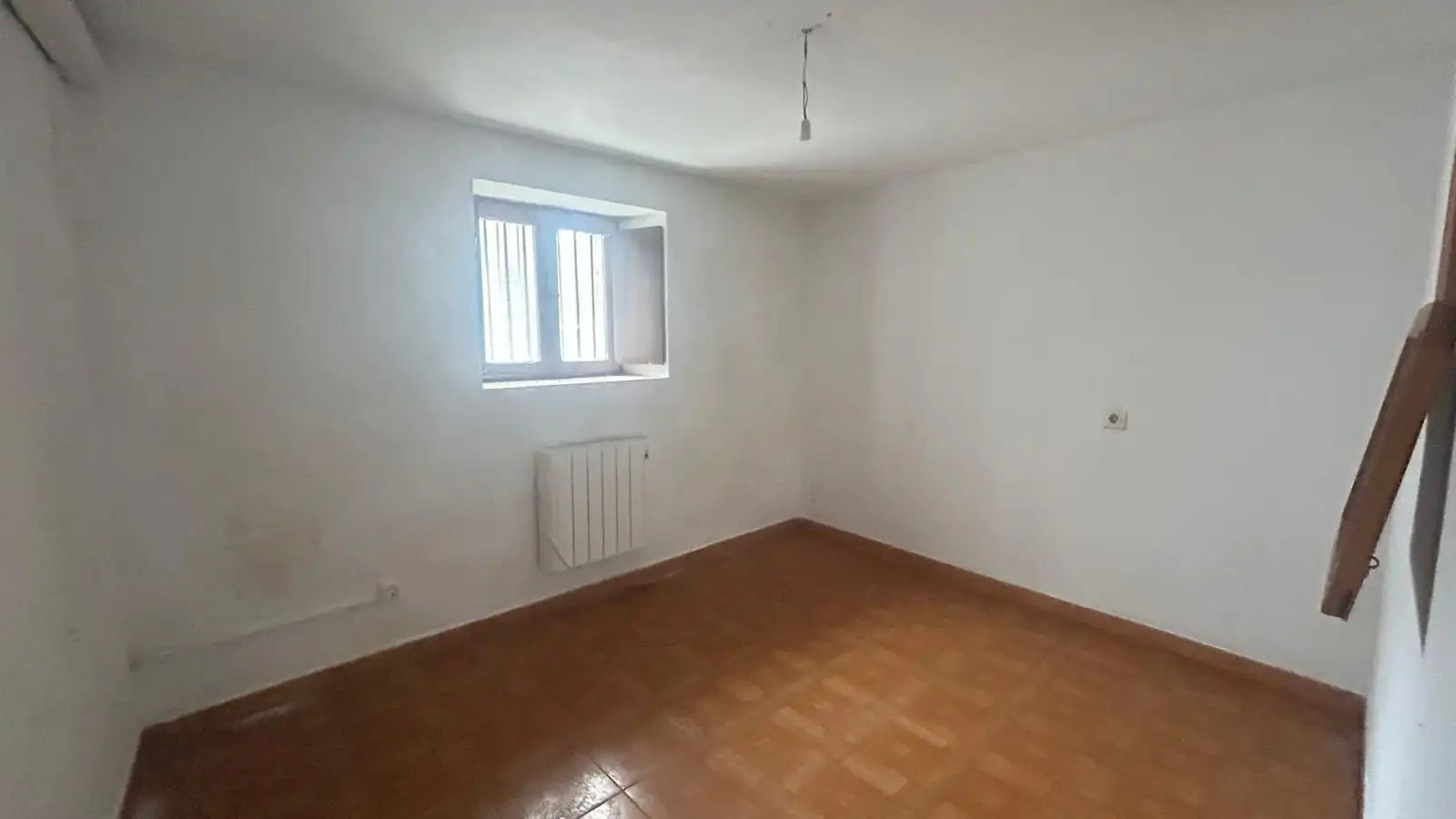 Dormitori de Casa adosada en venda en Laredo