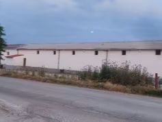 Vista exterior de Local de alquiler en Mucientes