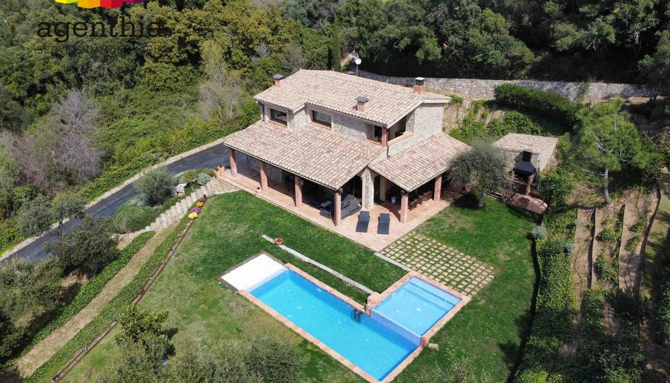 Foto 1 de Casa o xalet en venda a Camí del Pi Gros (del), Urbanitzacions del Nord, Girona