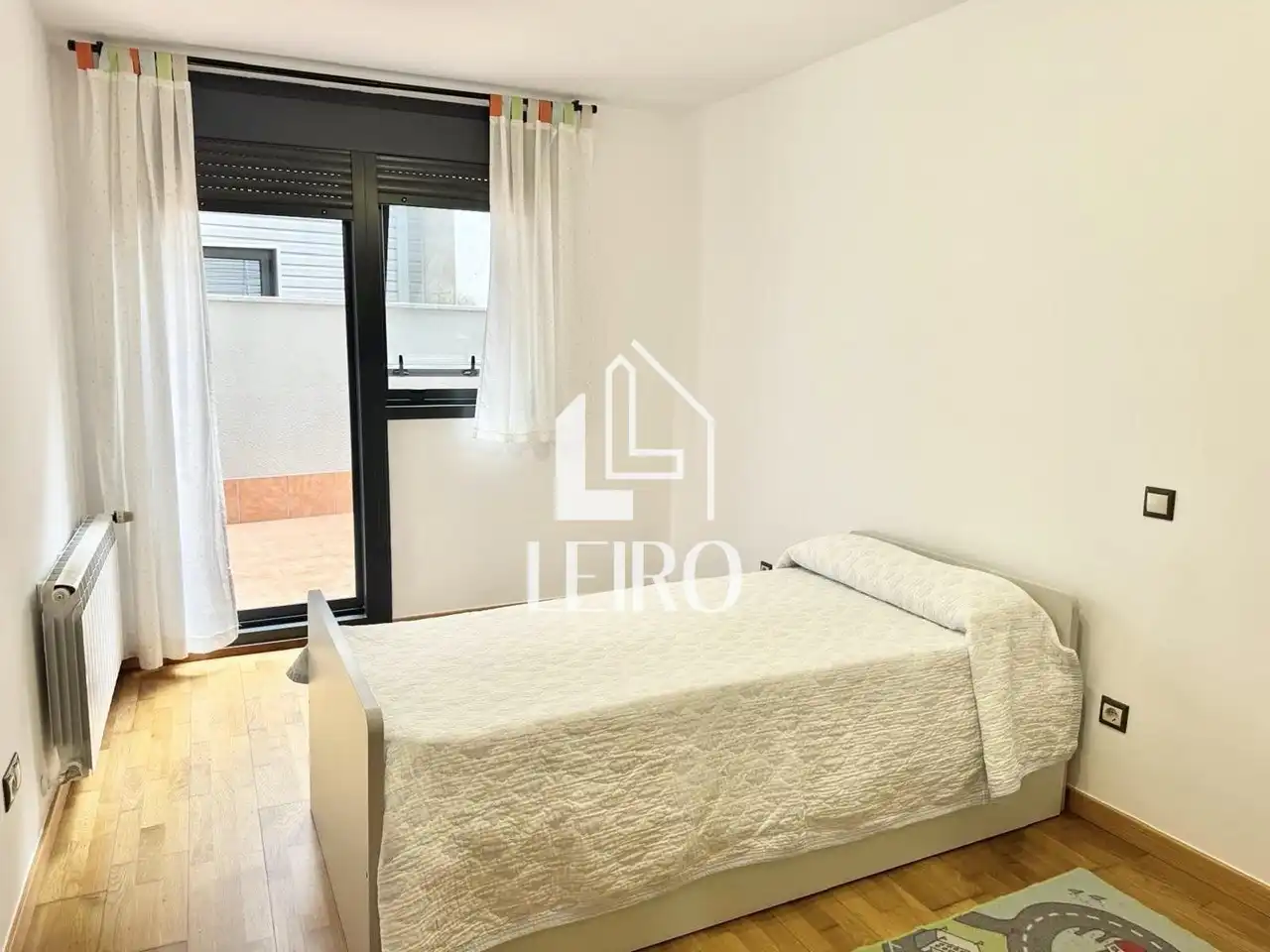 Habitación de Apartamento en venta en Vilagarcía de Arousa con Calefacción, Terraza y Trastero