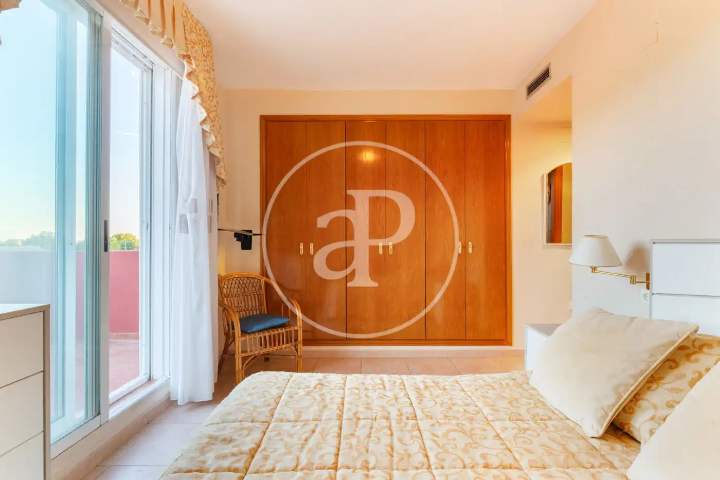 Habitación de Casa o chalet en venta en Puçol con Aire acondicionado, Calefacción y Jardín privado
