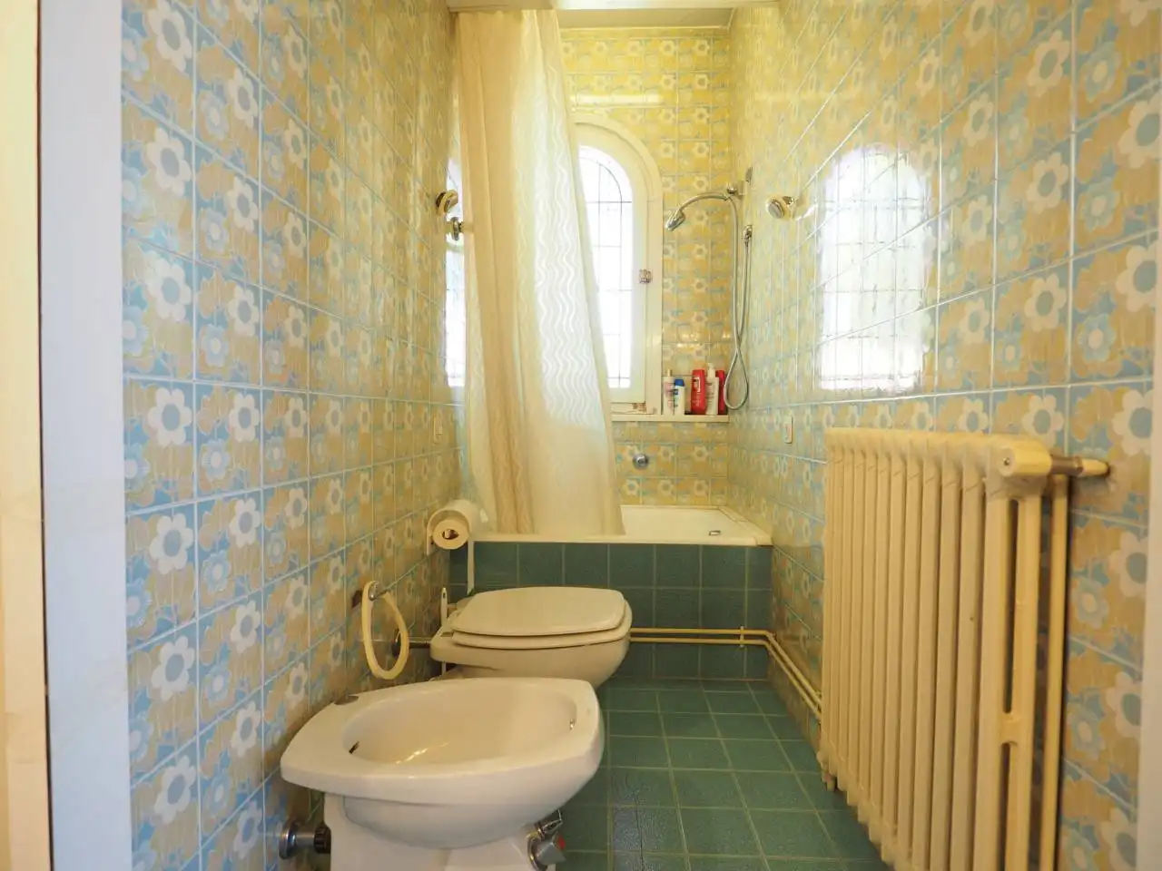 Bathroom of Houses for sale in Canovelles  with Heating, Private garden and Terrace