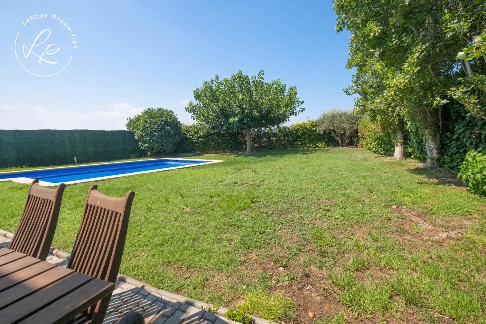 Swimming pool of Detached homes for sale in Pedret i Marzà  with Air Conditioner, Heating and Private garden