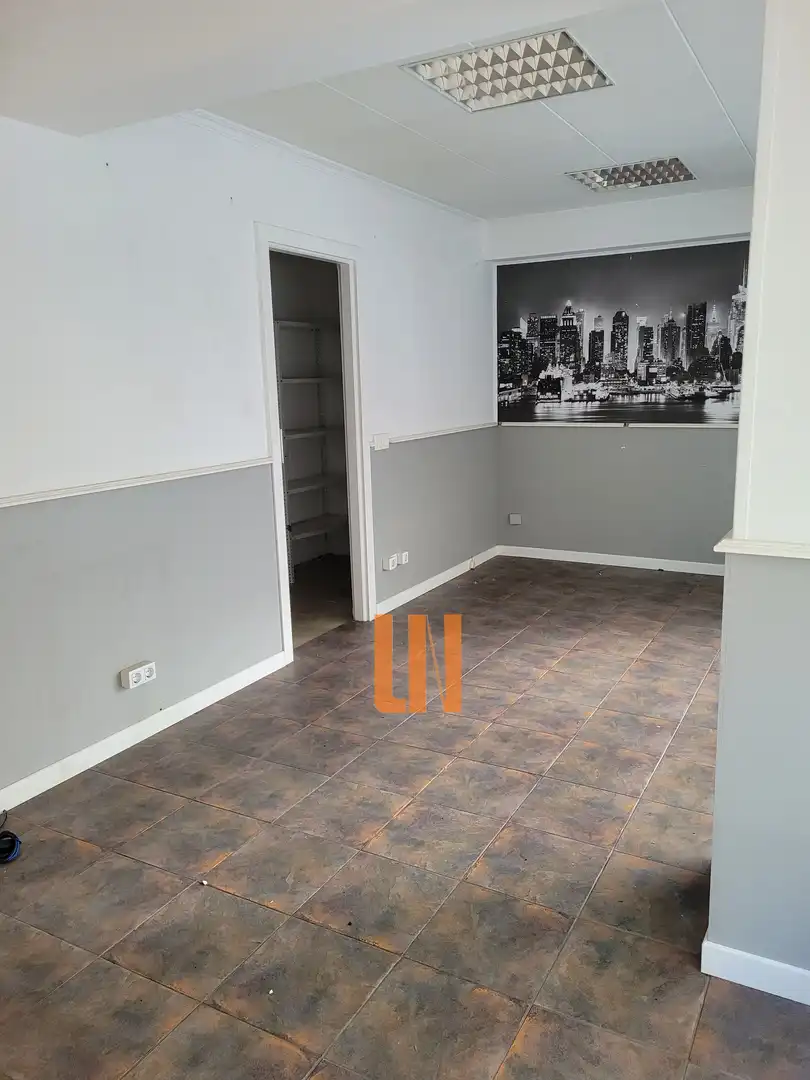 Locale commerciale in vendita a Centro - Juan Flórez - Plaza Pontevedra, imagen 4