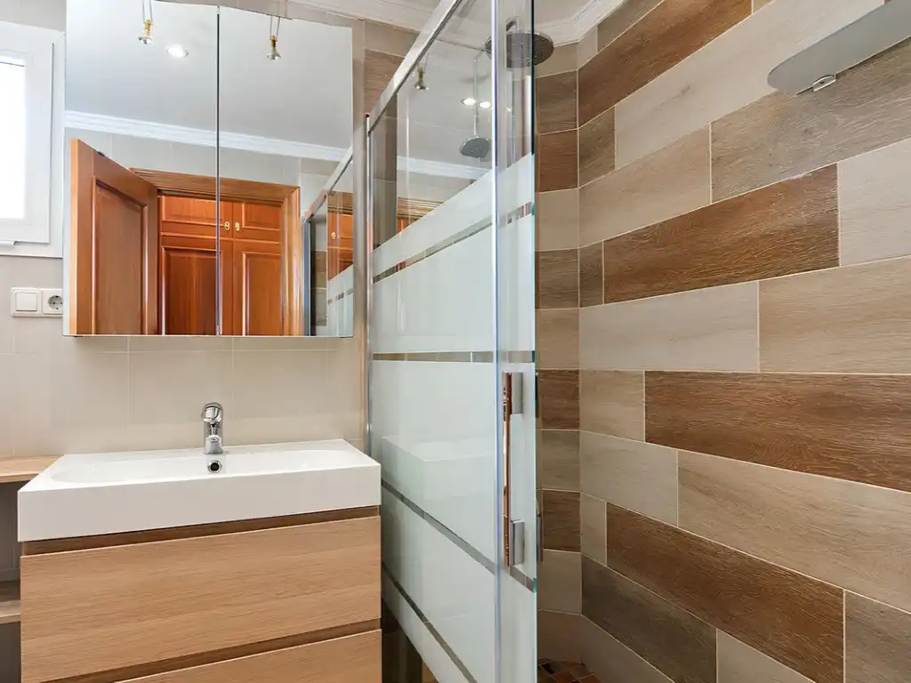 Badezimmer von Wohnung zum Verkauf in Mijas mit Klimaanlage, Möbliert und Ofen