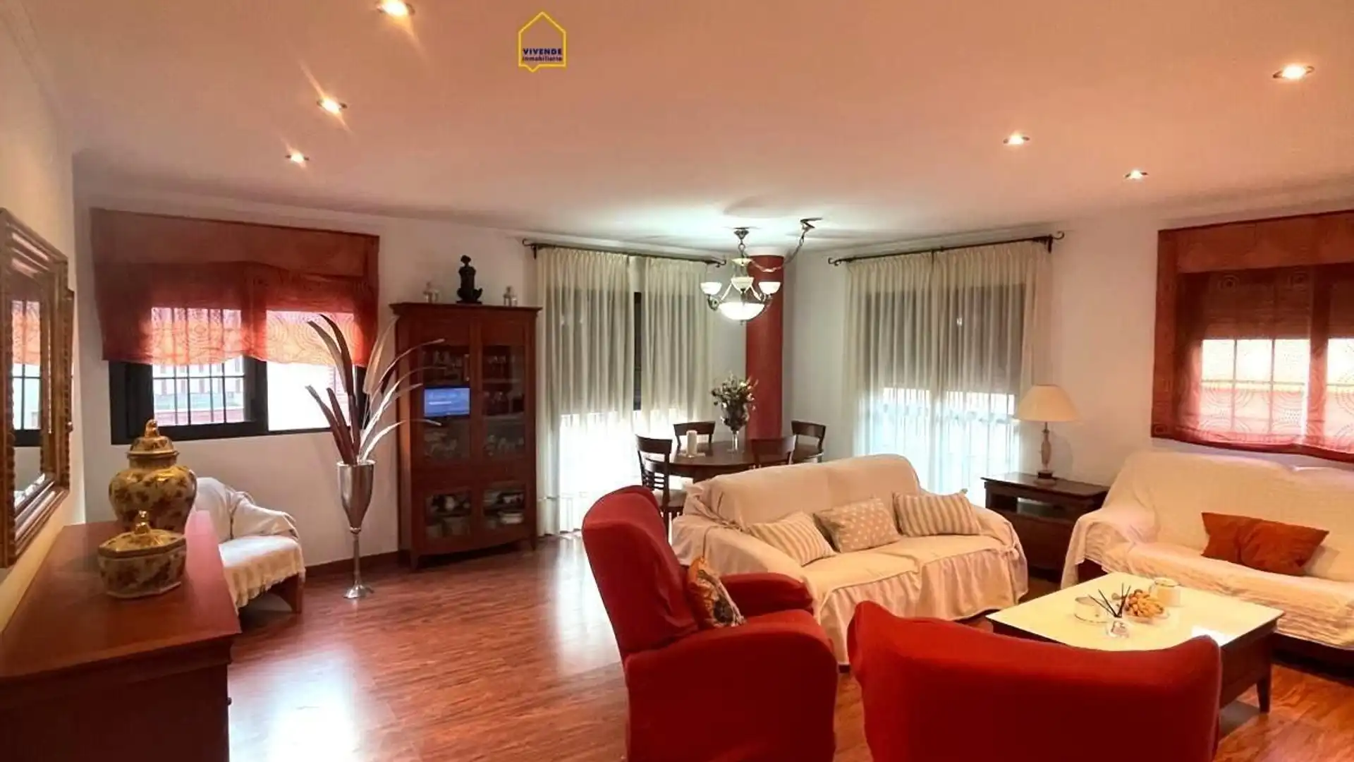 Flat for sale in San José