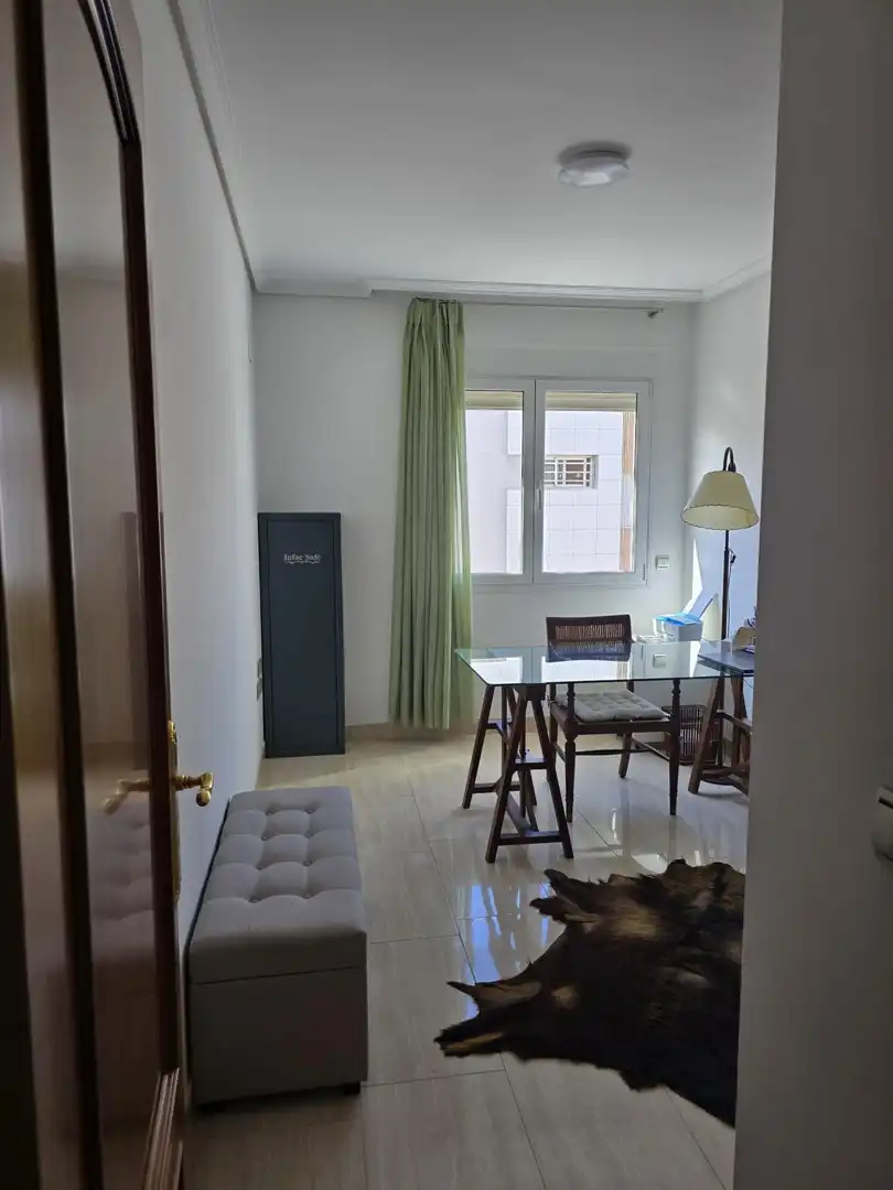 Bedroom of Flat for sale in Córdoba  with Air Conditioner, Terrace and Storage room
