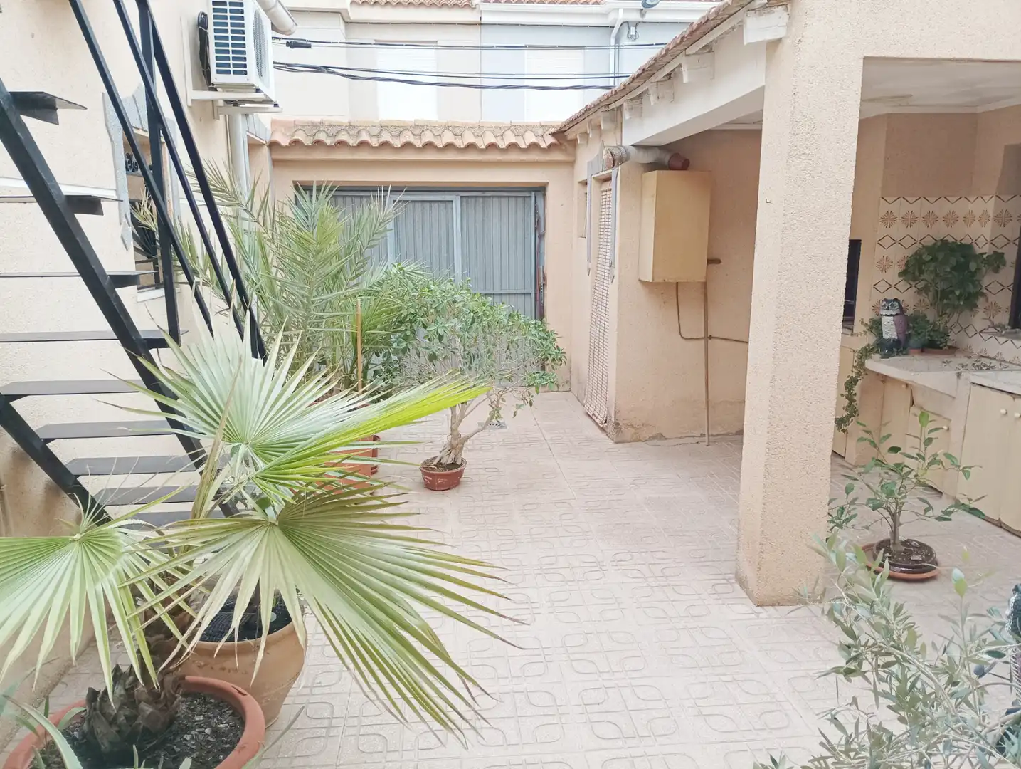 Vista exterior de Casa o chalet en venta en Crevillent con Aire acondicionado, Calefacción y Terraza
