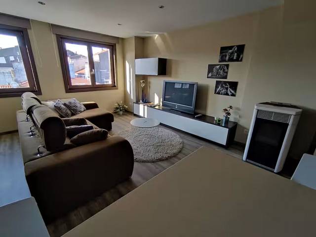 Apartamento en Alquiler en Noia