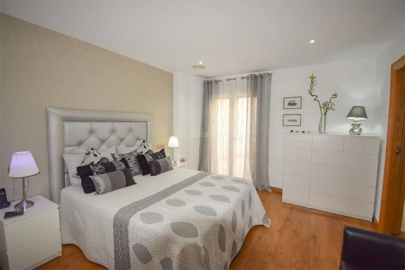 Piso en venta en Carrer Hernán Cortés 5, imagen 3