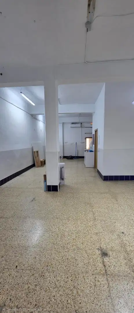 Local en venta en Valencia con Aire acondicionado