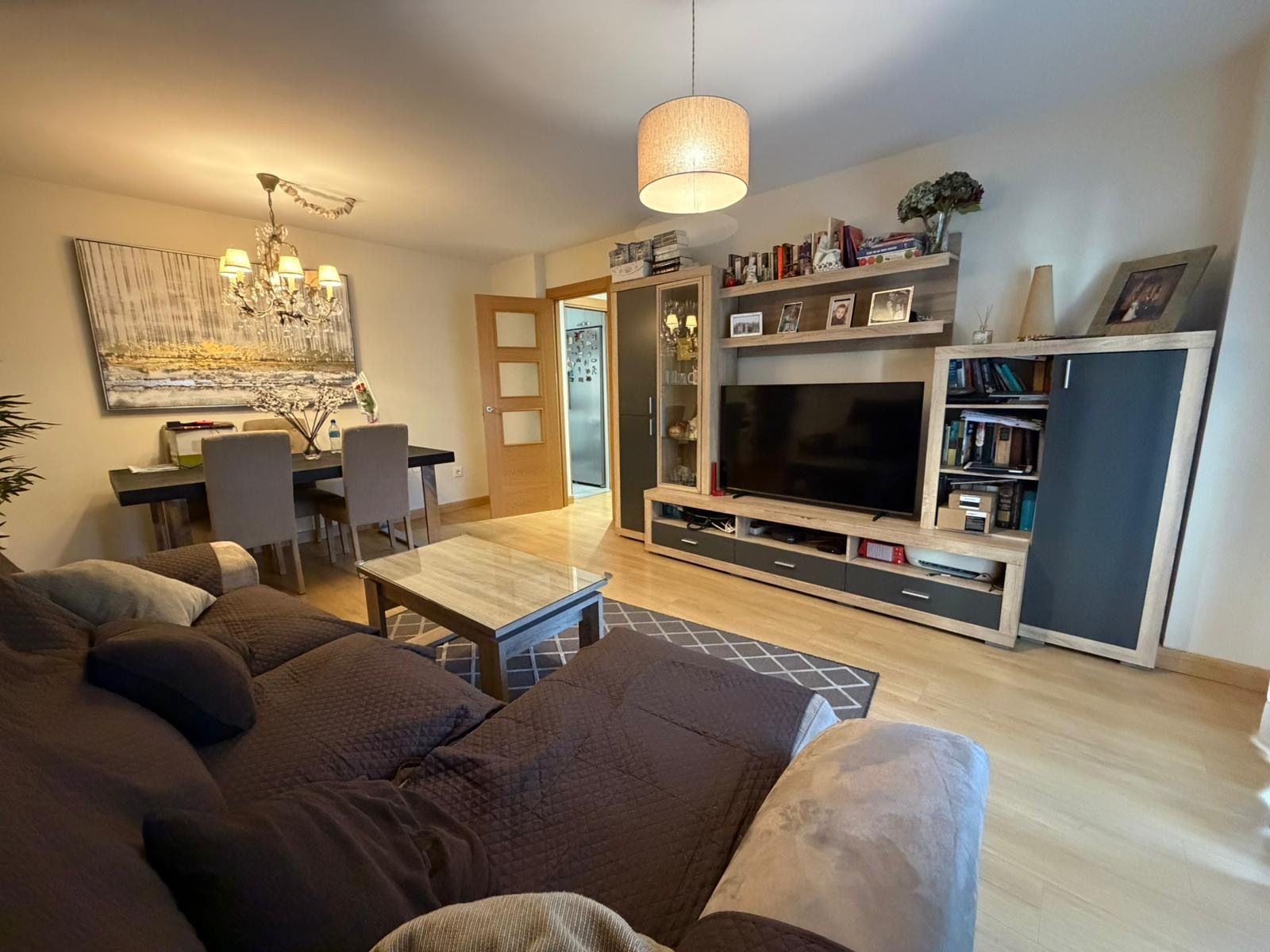 Sala de estar de Piso en venta en Salamanca Capital con Calefacción, Parquet y Amueblado