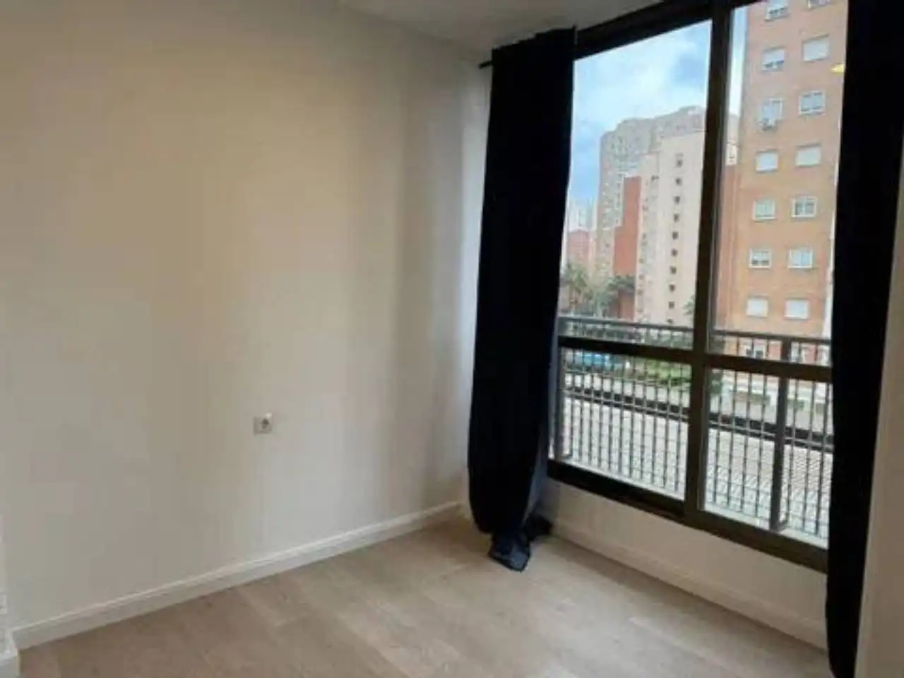 Piso con ascensor en venta en Juzgados - Plaza de Toros, imagen 3