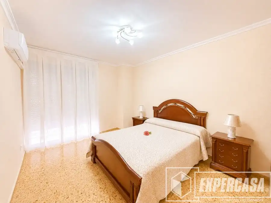 Habitación de Piso en venta en Llíria con Aire acondicionado
