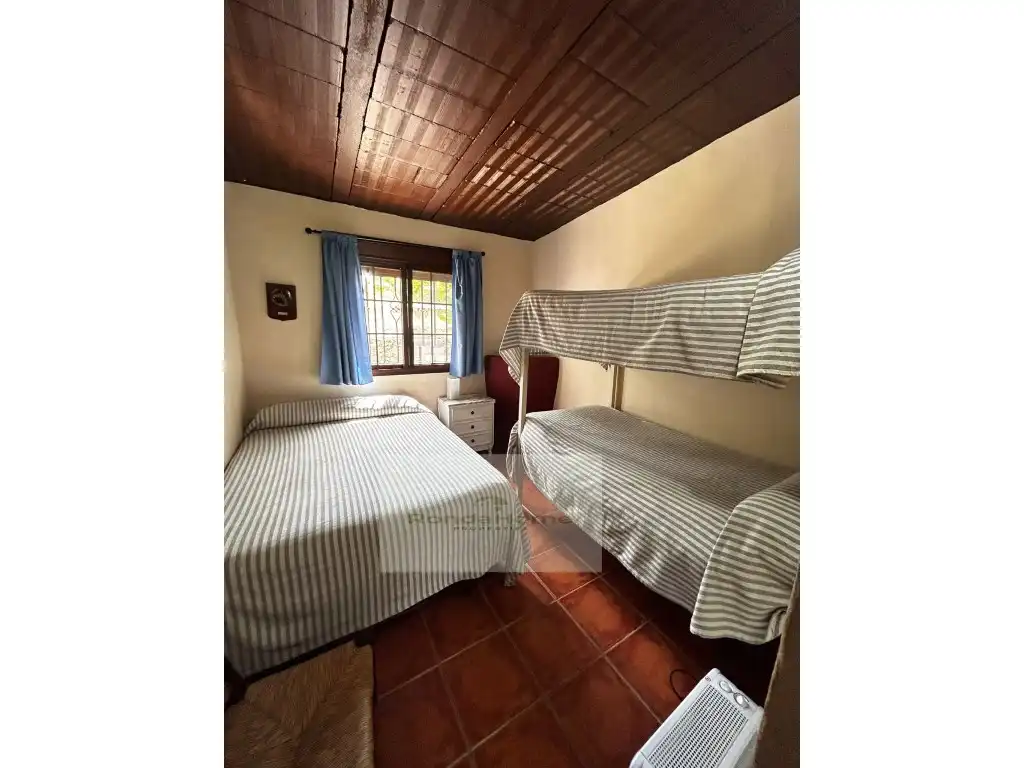 Dormitori de Finca rústica en venda en Ronda amb Piscina