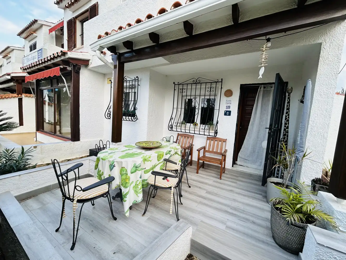 Terraza de Casa o chalet en venta en Dénia con Aire acondicionado, Calefacción y Jardín privado