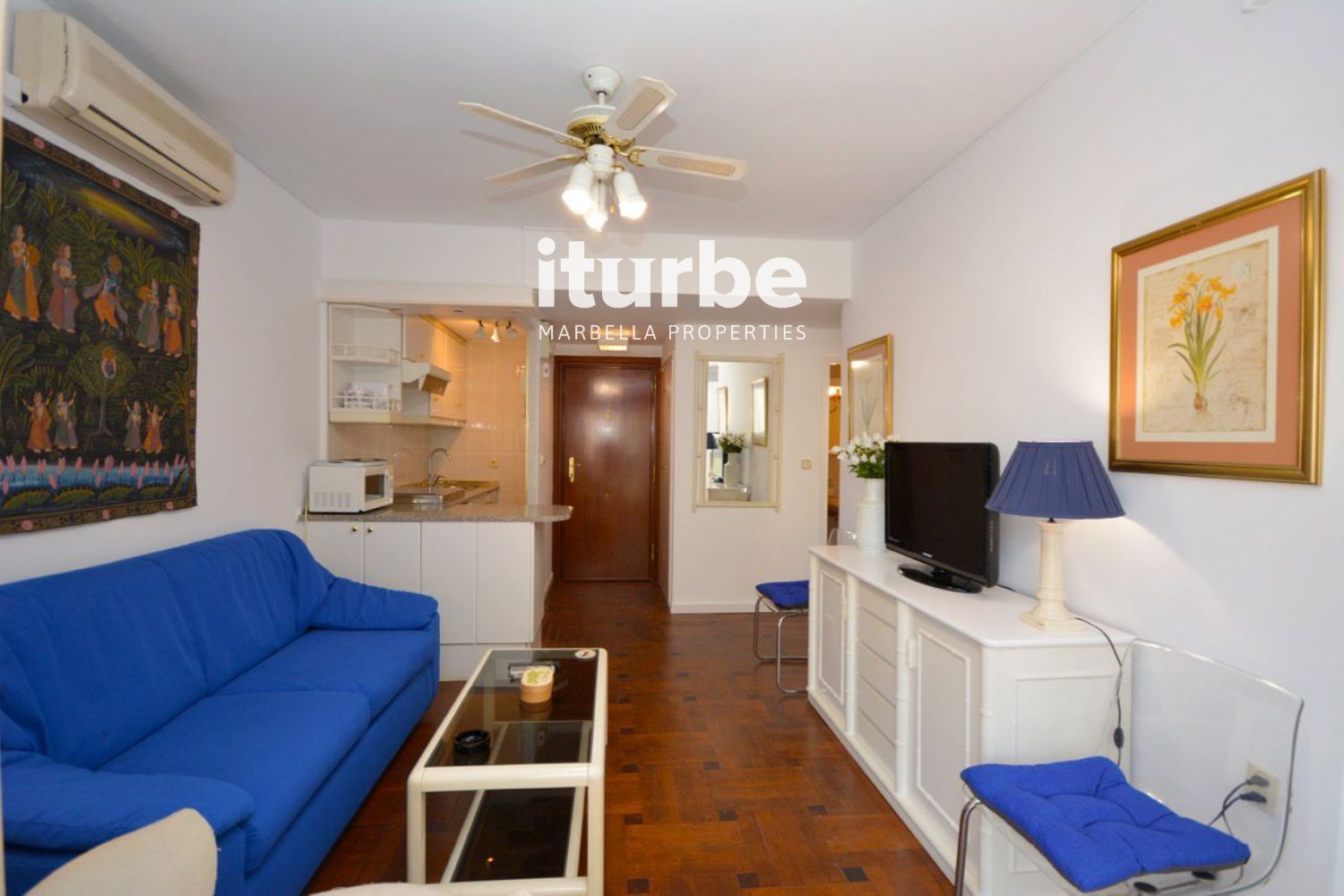 Exterior view of Flat to rent in Marbella  with Air Conditioner and Furnished