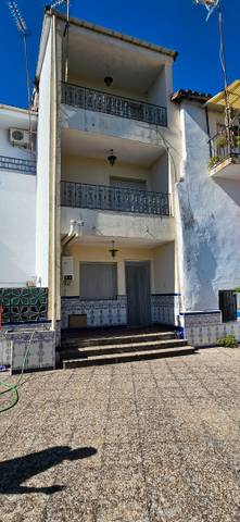 Casa adosada en Venta en Acebo