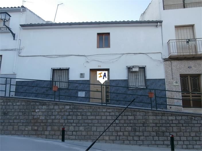 Exterior view of Single-family semi-detached for sale in Alcaudete  with Storage room and Internet