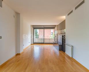 Living room of Apartment for sale in Sabadell  with Air Conditioner, Heating and Parquet flooring
